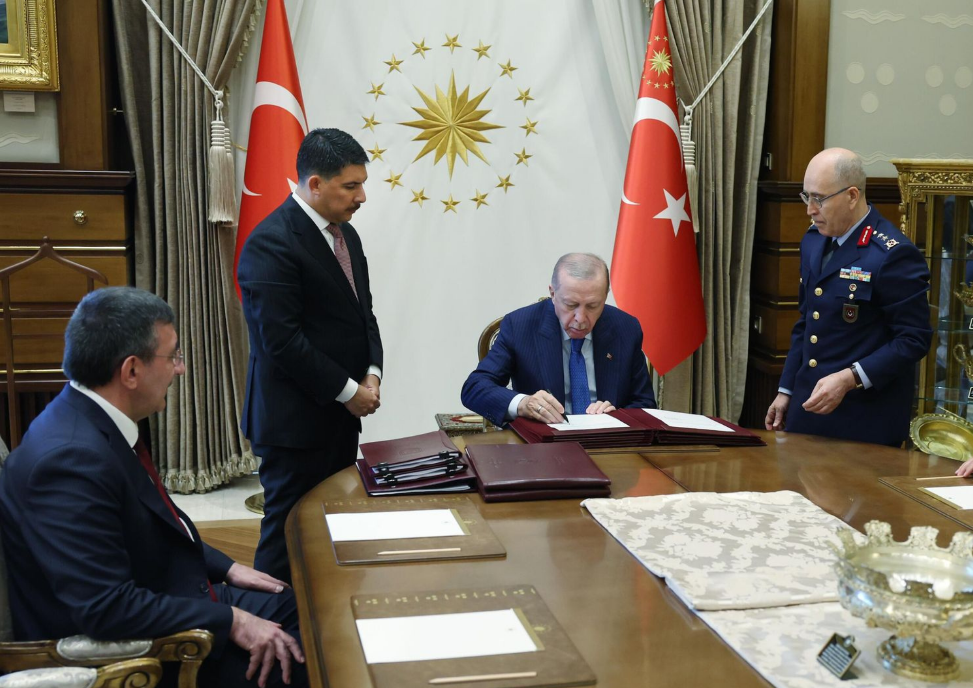 YÜKSEK ASKERİ ŞURA CUMHURBAŞKANI ERDOĞAN BAŞKANLIĞINDA TOPLANIYOR