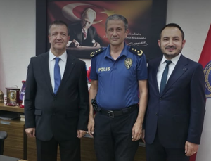 ÖZEL EREĞLİ BİLGE HASTANESİ YÖNETİMİNDEN İLÇE EMNİYET MÜDÜRLÜĞÜ’NE ZİYARET