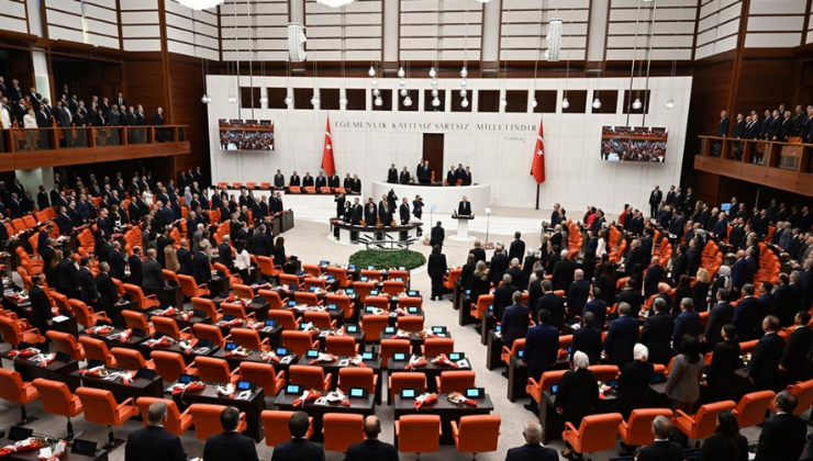 TBMM 28. DÖNEM 5. YASAMA YILI BUGÜN BAŞLIYOR: MASADA KRİTİK BAŞLIKLAR VAR