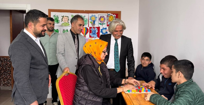 BİLAL YİĞİT’TEN EĞİTİMDE ANLAMLI BULUŞMA: “ÖZEL ÇOCUKLARIMIZIN HAYATINA DOKUNMAK GELECEĞE UMUT OLMAKTIR”